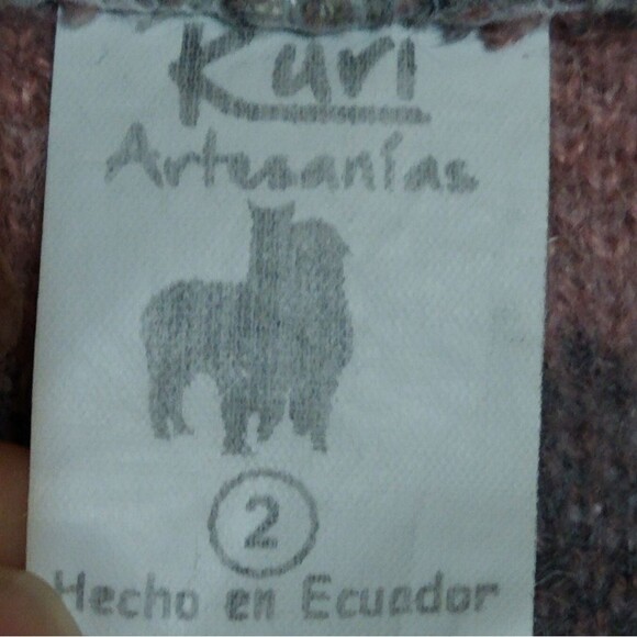 KURI ARTESANIAS Alpaca Wool Ecuador Sweater Hoodie - Picture 6 of 8